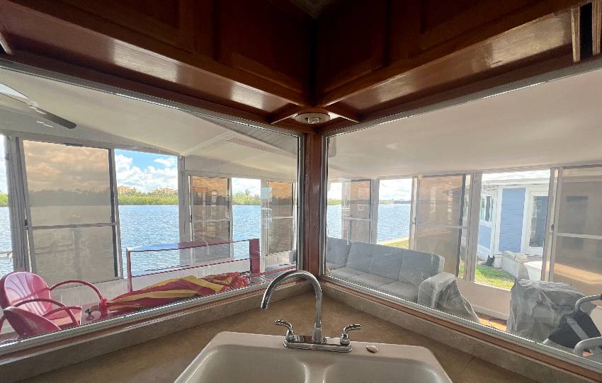 327 3rd St Dr W #13 a Palmetto, FL Mobile or Manufactured Home for Sale